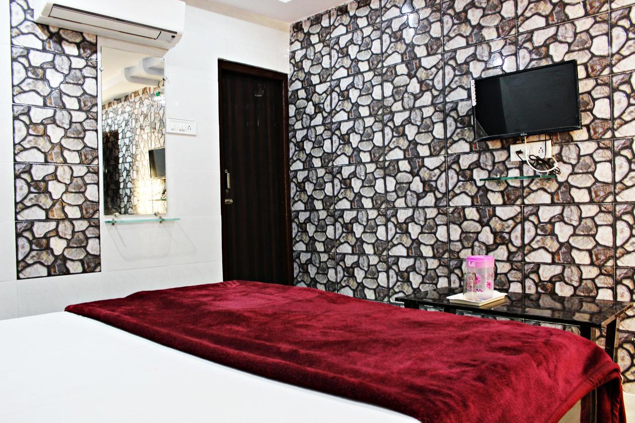 Hotel Shikhar Inn Ujjain Esterno foto