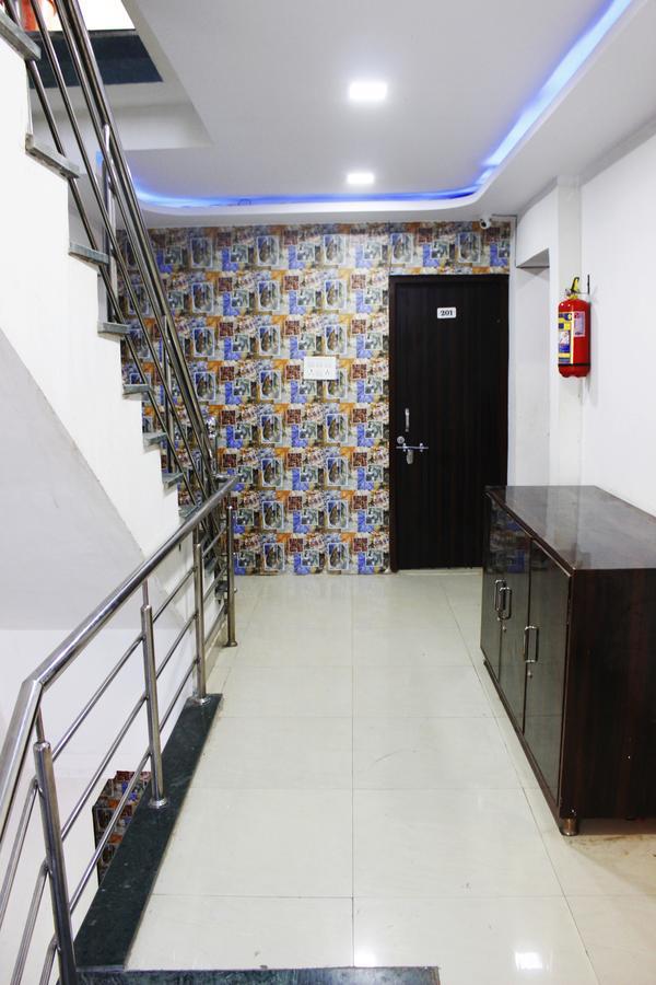 Hotel Shikhar Inn Ujjain Esterno foto